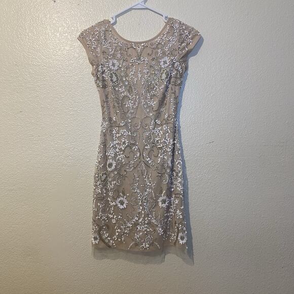 Aidan Mattox Cap Sleeve Scoop Back Beaded Sequin Sheath Party Mini Dress Sz 0 XS - Picture 4 of 10